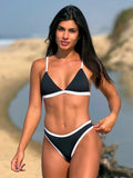 Biquíni Conjunto Cloe Preto - Top Cortininha (Triângulo) Vazada c/ Alças de Encaixe Regulável e Calcinha de Lacinho Modelagem Fio Efeito Levanta