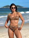 Biquíni Conjunto Malibu Onça - Top com Alças Fixas e Bojo Removível e Calcinha Cintura Alta (Hot Pants)
